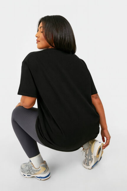 RahRaha Originals Black T-Shirt for Women – Lifestyle back angle pose